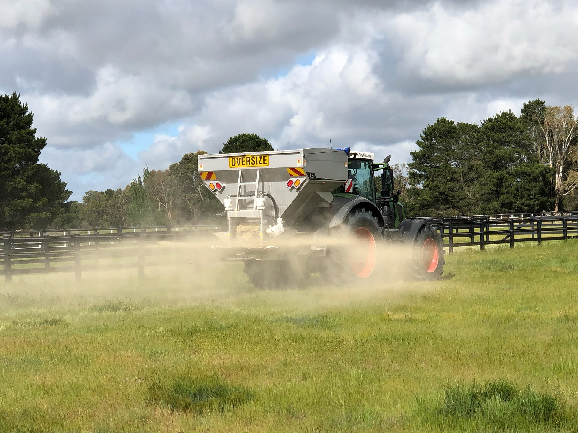 LSeries Linkage Spreaders Hansa Equipment